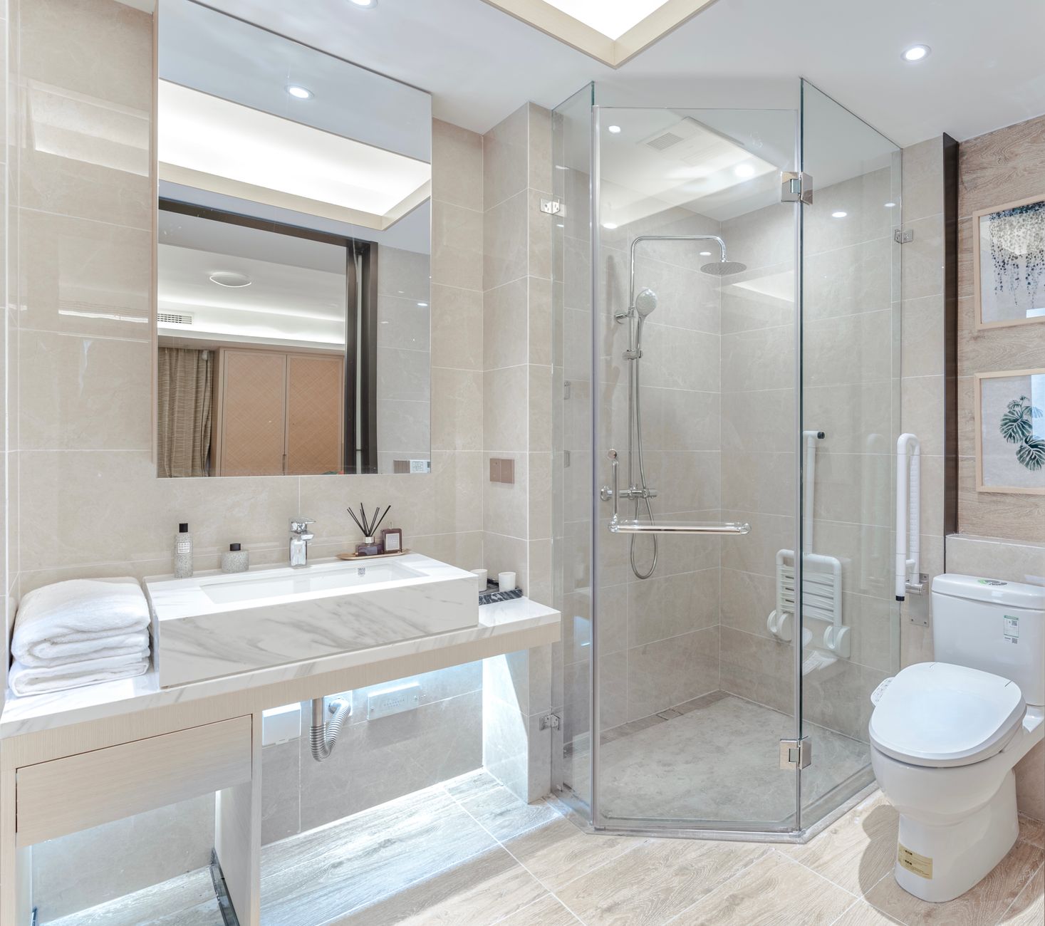 a clean bathroom at home
