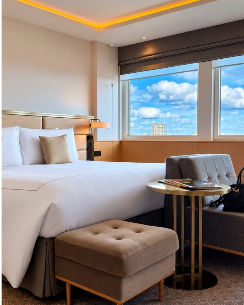 Royal Lancaster | Accessible Hotel Room