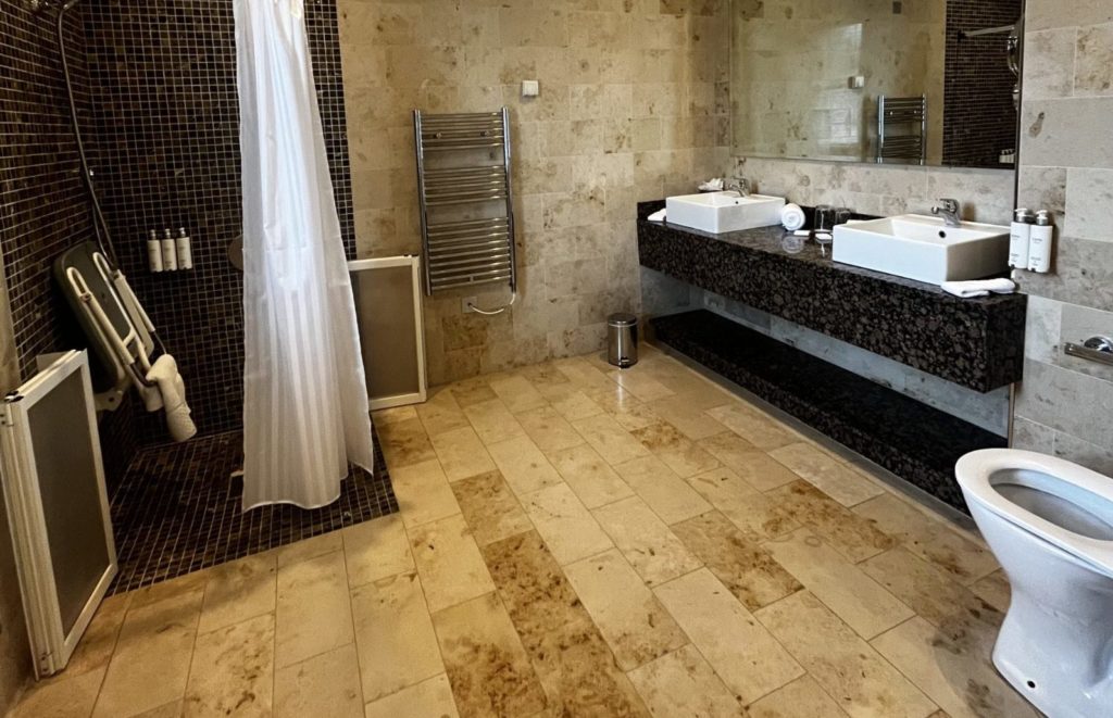 Lough Eske Castle Hotel Accessible Bathoom Lough Eske Castle Hotel Accessible Bathroom